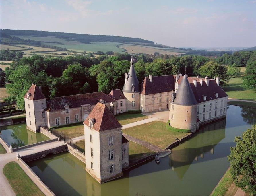 Апартаменти Le Relais Vandenesse-en-Auxois Екстер'єр фото