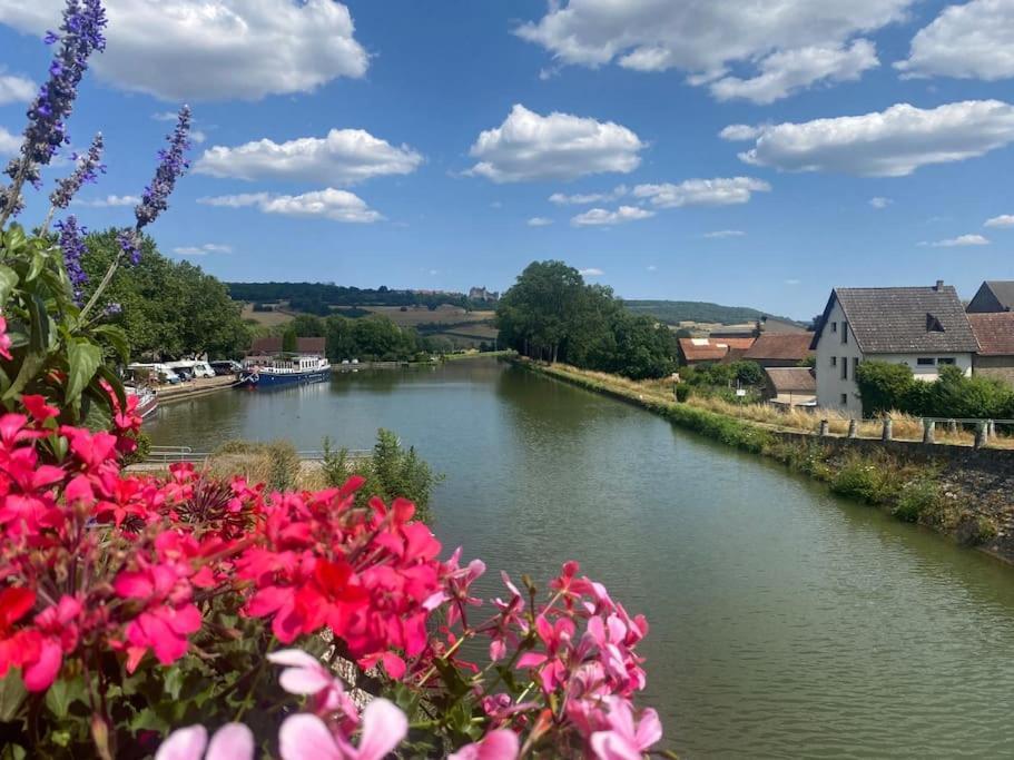 Апартаменти Le Relais Vandenesse-en-Auxois Екстер'єр фото